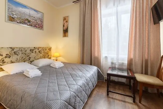 Standard Tek Büyük Yataklı Oda