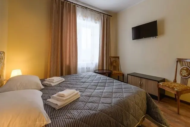 Standard Tek Büyük Yataklı Oda