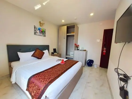 Standard Tek Büyük Yataklı Oda, Şehir Manzaralı