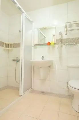 Economy Tek Büyük Yataklı Oda