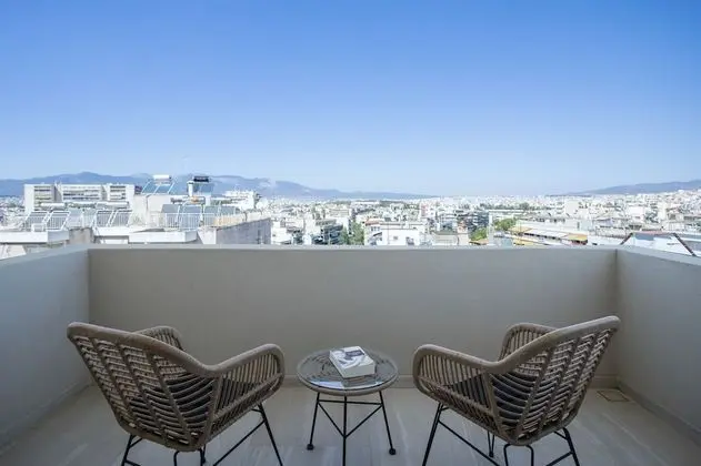 Superior Oda (Athens View)