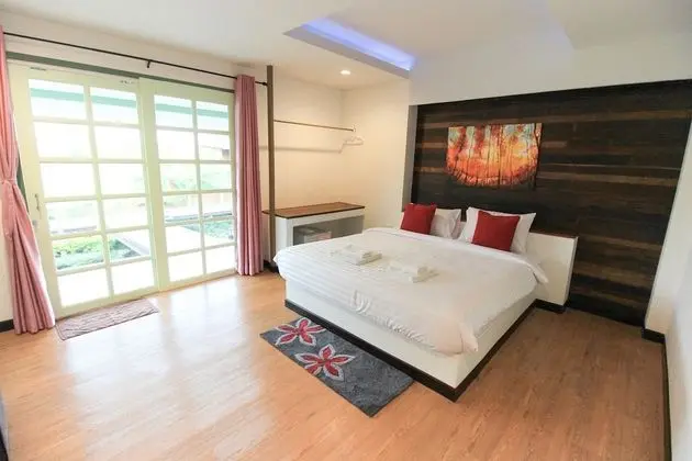 Poolside Room