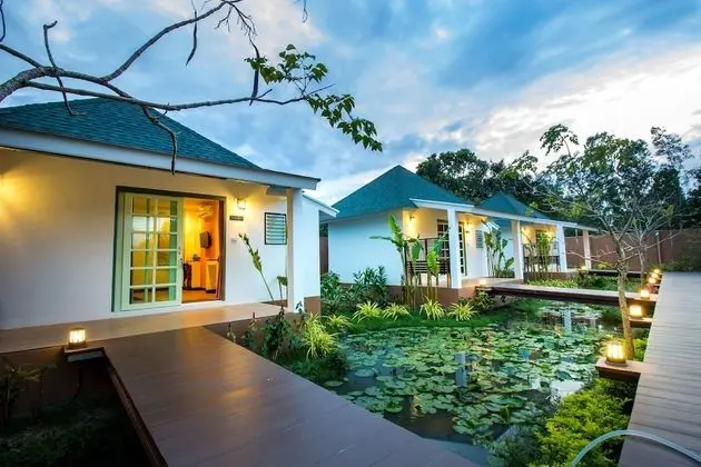 Poolside Room