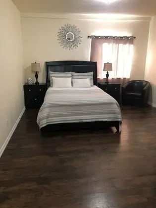 Comfort Oda, 1 Büyük (Queen) Boy Yatak, Avlu Manzaralı