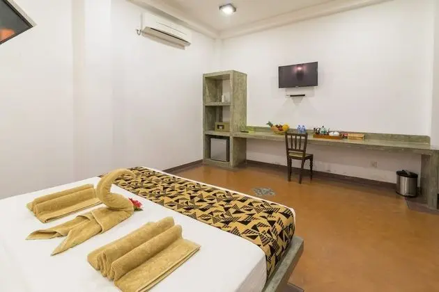 Deluxe Tek Büyük Yataklı Oda, 1 En Büyük (King) Boy Yatak, Özel Banyo, Bahçe Manzaralı