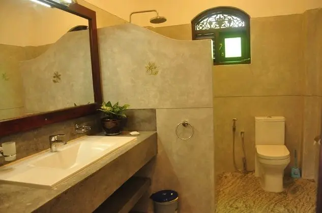 Deluxe Tek Büyük Yataklı Oda, 1 En Büyük (King) Boy Yatak, Özel Banyo, Bahçe Manzaralı