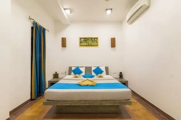 Deluxe Tek Büyük Yataklı Oda, 1 En Büyük (King) Boy Yatak, Özel Banyo, Bahçe Manzaralı