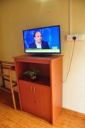 Standard Dört Kişilik Oda, 1 Yatak Odası, Özel Banyo, Bahçe Manzaralı