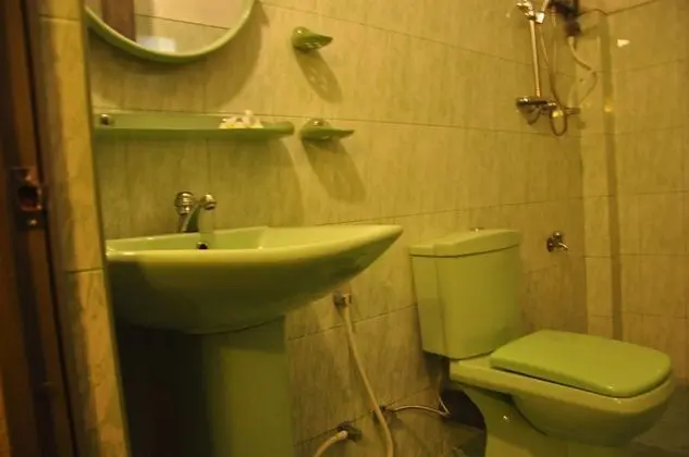 Standard Üç Kişilik Oda, 1 Yatak Odası, Özel Banyo, Bahçe Manzaralı