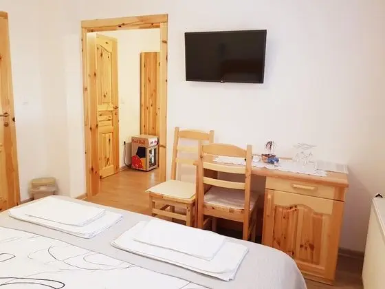 Traditional Dört Kişilik Oda, 2 Yatak Odası, Bahçe Manzaralı