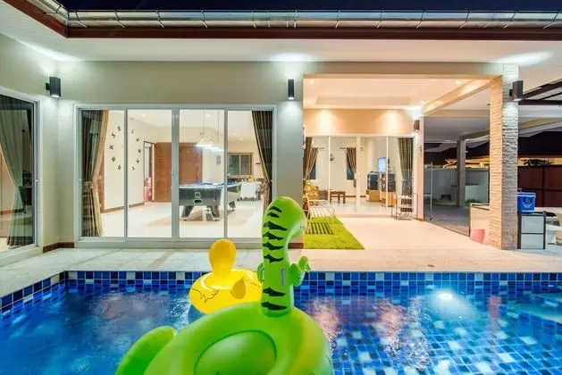 Three Bedrooms - Private Pool Villa