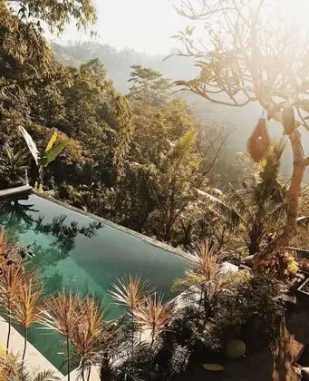 Villa, 3 Yatak Odası, Sigara İçilmez, Havuz Manzaralı