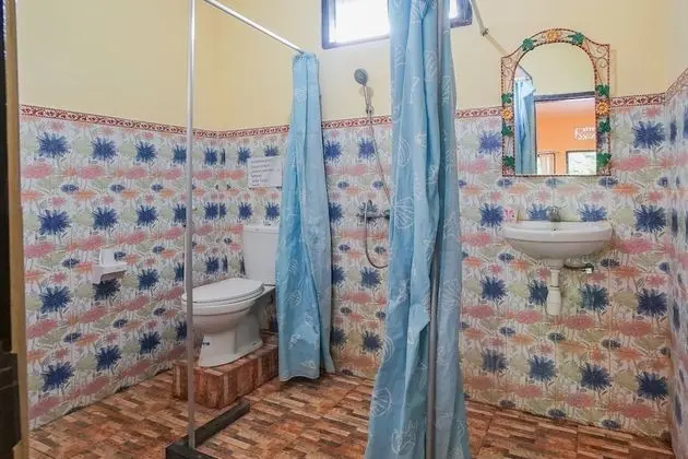 Basic Tek Büyük Yataklı Oda