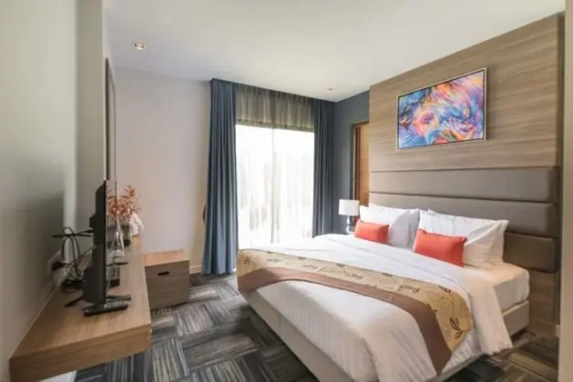 Luxury Lagoon Villa