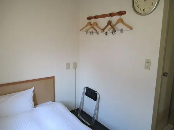 Tek Kişilik Oda, Sigara İçilmez
