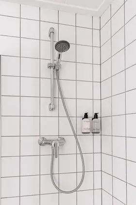 Deluxe Tek Büyük Yataklı Oda, Bahçe Manzaralı