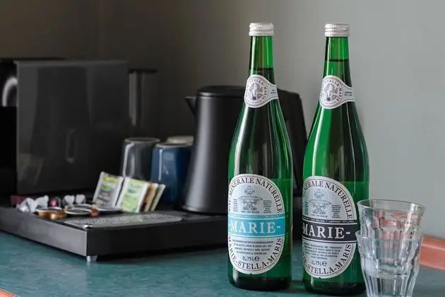 Family Oda, Bahçe Manzaralı