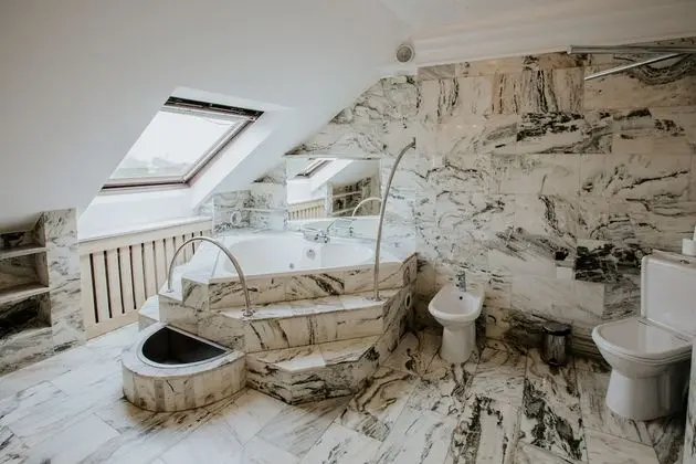 Dört Kişilik Oda (no lift)