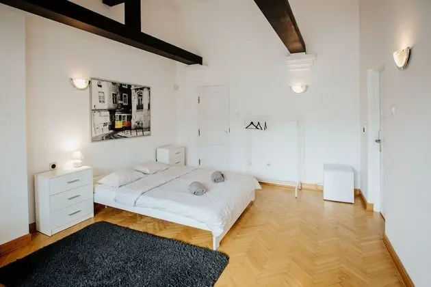 Tek Büyük Yataklı Oda (no lift)