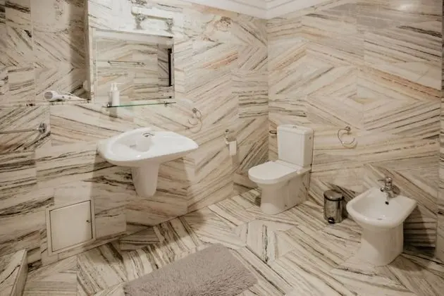 Tek Büyük Yataklı Oda (no lift)