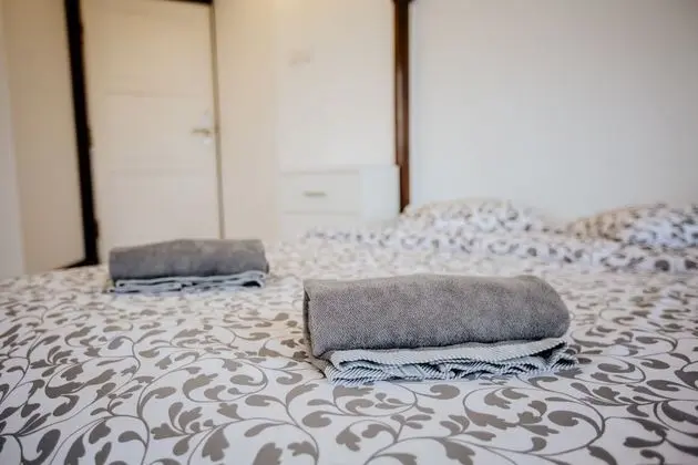 Üç Kişilik Oda, Ortak Banyo (1, no lift)