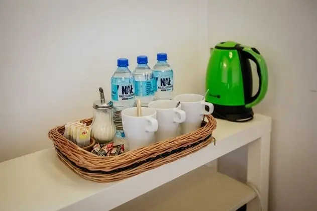 Üç Kişilik Oda, Ortak Banyo (1, no lift)