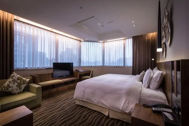 Luxury Tek Büyük Yataklı Oda