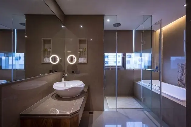 Luxury Tek Büyük Yataklı Oda
