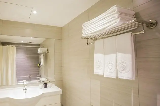 Deluxe Üç Kişilik Oda, 3 Tek Kişilik Yatak