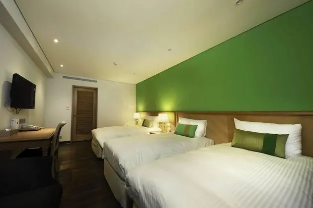 Deluxe Üç Kişilik Oda, 3 Tek Kişilik Yatak
