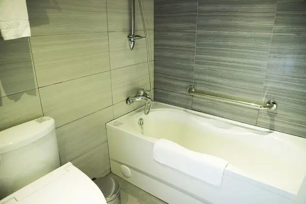 Deluxe Üç Kişilik Oda, 3 Tek Kişilik Yatak