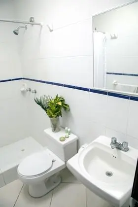 Basic Apart Daire, 2 Yatak Odası, Havuz Manzaralı