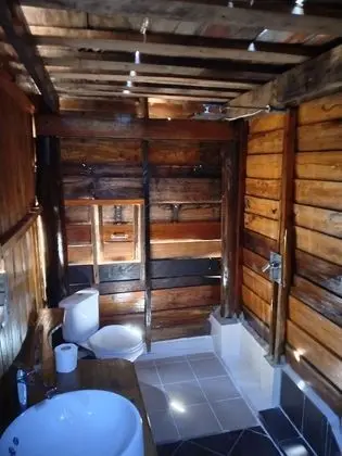 Romantic Kulübe, 1 En Büyük (King) Boy Yatak, Denize Sıfır