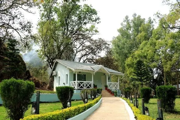 Hill View Cottage