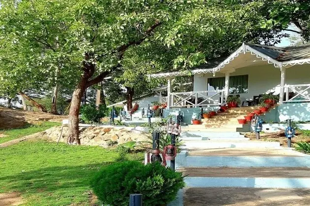 Hill View Cottage