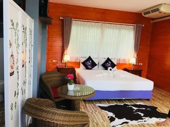 Quadruple Room with Mountain View
