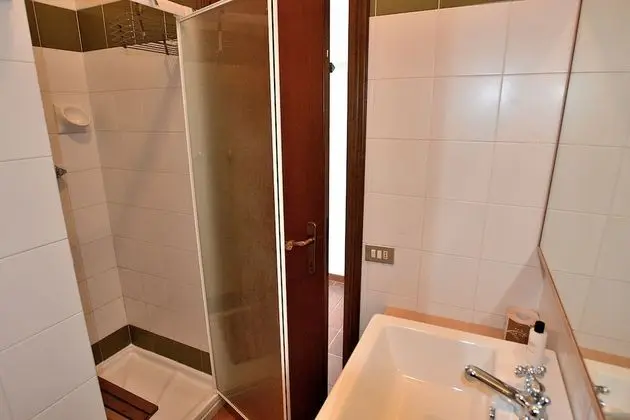 Apart Daire, 2 Yatak Odası, Sigara İçilmez