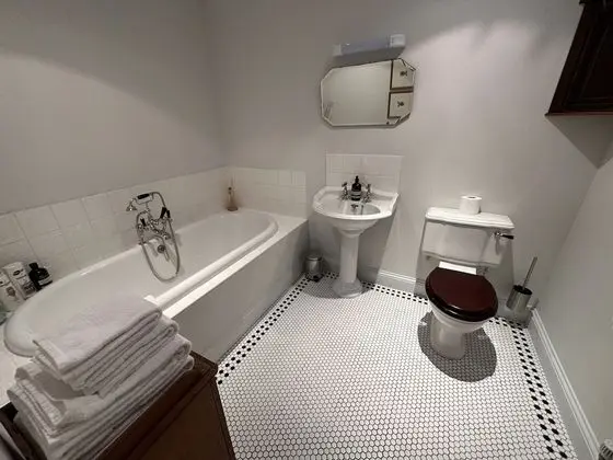 Deluxe Tek Büyük Yataklı Oda, Küvet