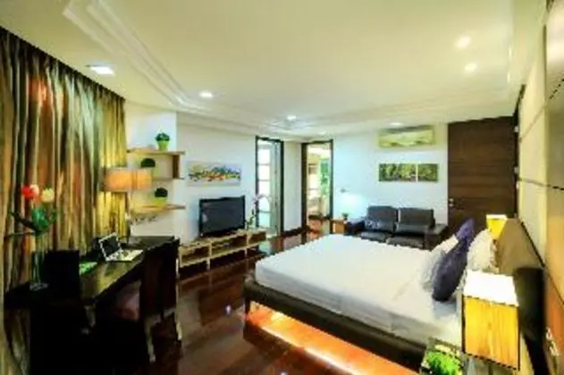 SUITE