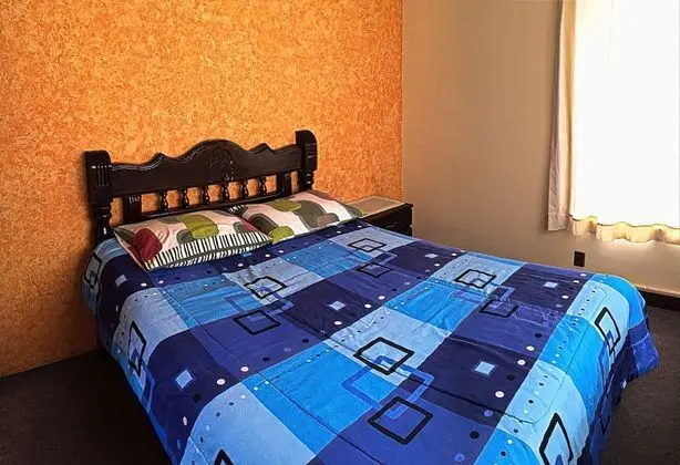 Tek Büyük Yataklı Oda, 1 Çift Kişilik Yatak, Ortak Banyo