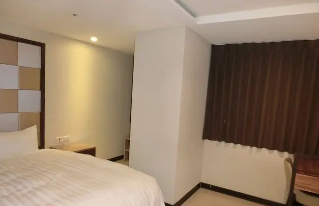 Economy Tek Büyük Yataklı Oda, Şehir Manzaralı