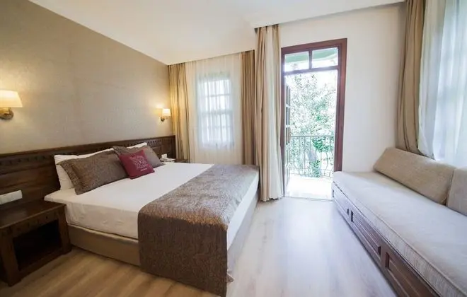 https://imagessl.etstur.com/files/images/hotelImages/TR/51533/l/Greenland-Hotel-Oda-241897.jpg