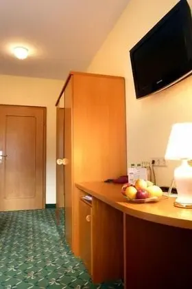 Tek Büyük veya İki Ayrı Yataklı Oda, 2 Tek Kişilik Yatak