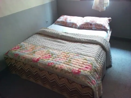 Comfort Tek Büyük Yataklı Oda, Ortak Banyo, Dağ Manzaralı