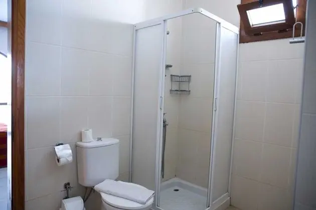 https://imagessl.etstur.com/files/images/hotelImages/TR/53980/l/Bodrum-Greenport-Oda-243524.jpg