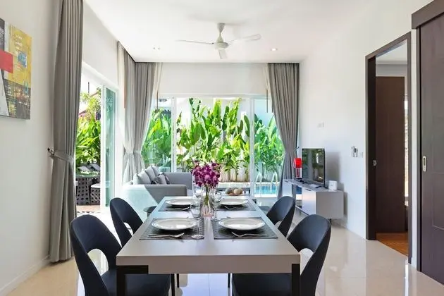 2 Bedrooms Pool Villa