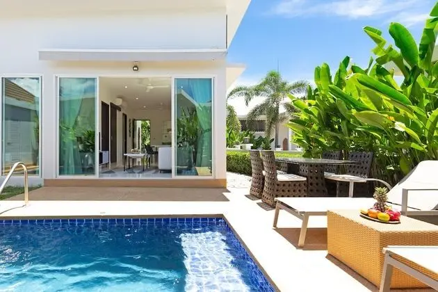 2 Bedrooms Pool Villa