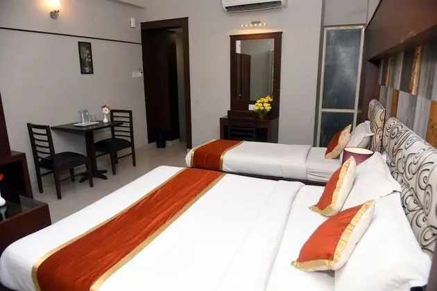 Deluxe Üç Kişilik Oda, 3 Yatak Odası, Engellilere Uygun, Sigara İçilebilir
