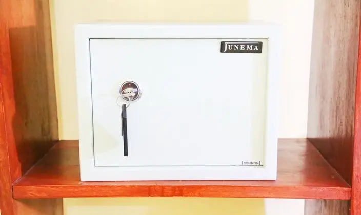 İkiz With Shared Bathroom