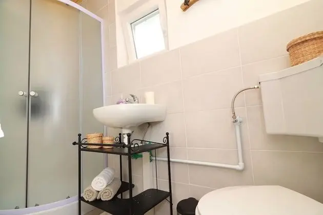 Kır Evi (Two Bedroom Holiday Home - Terrace an)